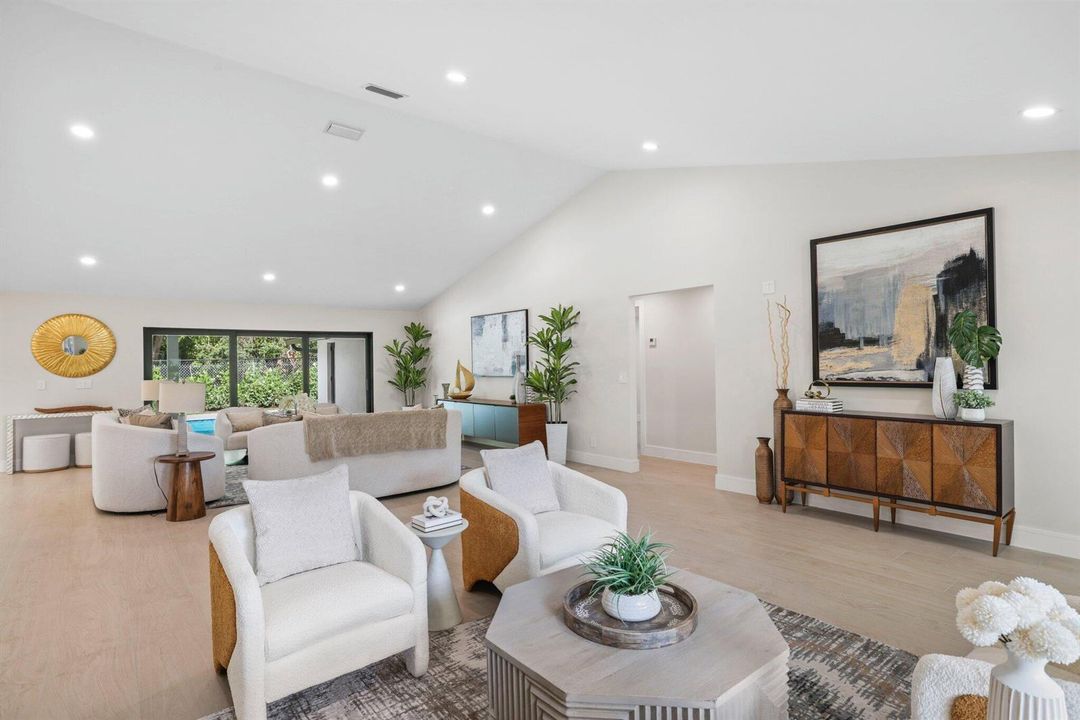 3901 Northwest 27th Ave - 12.jpg-SMALL