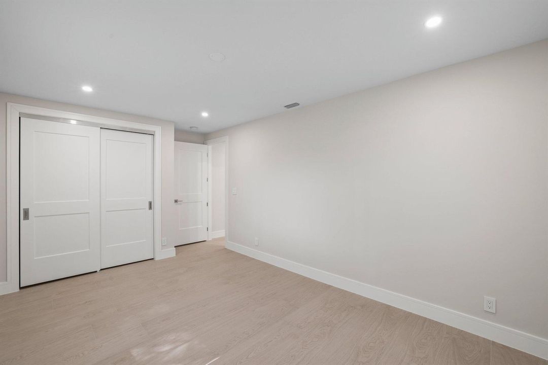 3901 Northwest 27th Ave - 45.jpg-SMALL