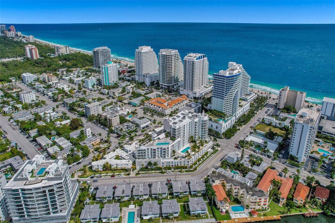 For Rent: $7,500 (2 beds, 2 baths, 1293 Square Feet)
