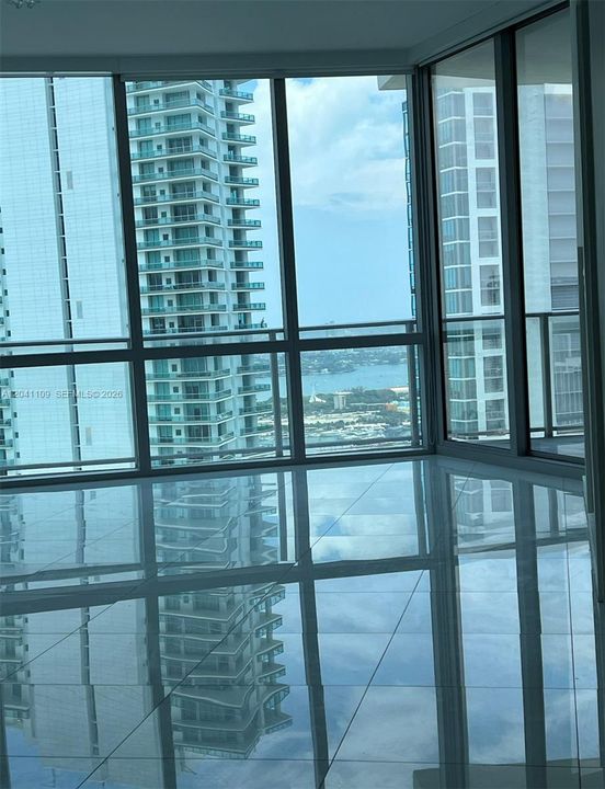 For Rent: $7,790 (2 beds, 3 baths, 1560 Square Feet)