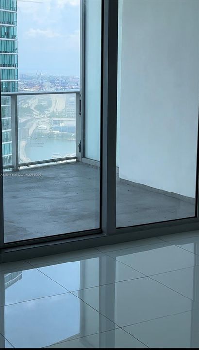 For Rent: $7,790 (2 beds, 3 baths, 1560 Square Feet)