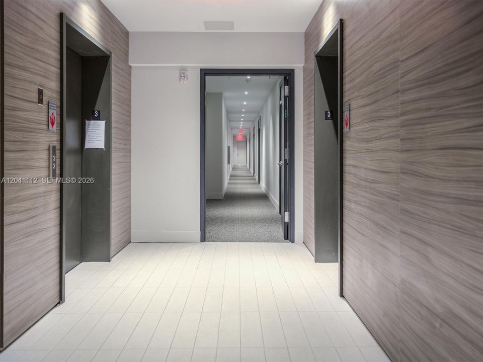 В аренду: $7,000 (3 спален, 3 ванн, 1352 Квадратных фут)