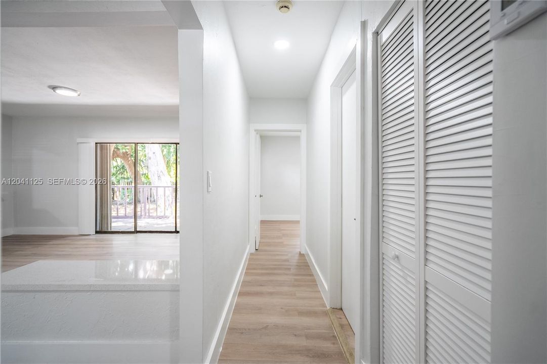 For Rent: $3,200 (3 beds, 1 baths, 1574 Square Feet)