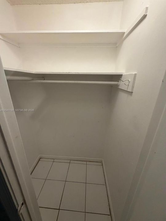 For Rent: $1,850 (2 beds, 2 baths, 820 Square Feet)