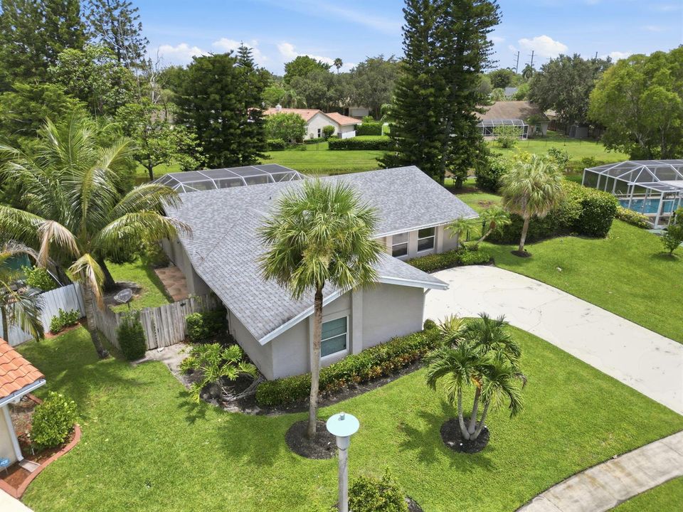 57-web-or-mls-1799_Shower_Tree_Way_Drone