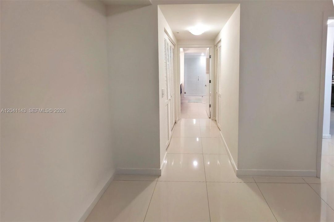 En Renta: $3,100 (2 camas, 2 baños, 1130 Pies cuadrados)