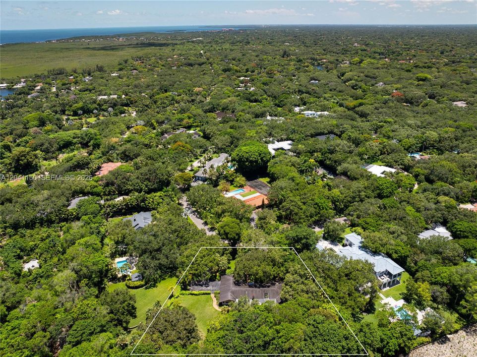 For Sale: $9,900,000 (1.75 acres)