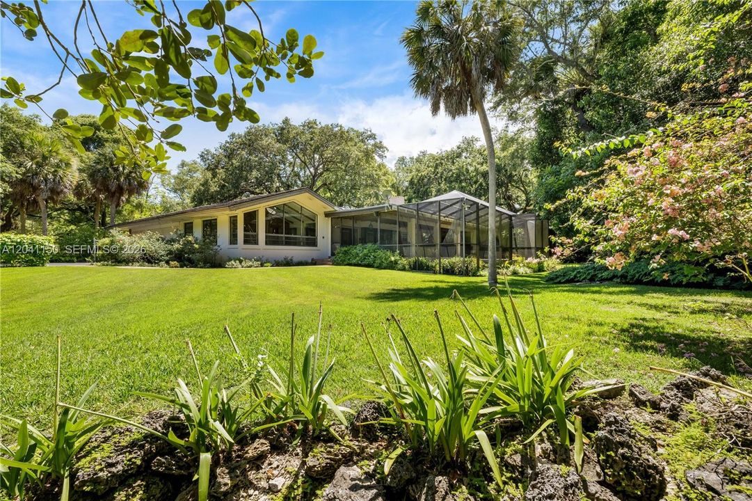 For Sale: $9,900,000 (1.75 acres)