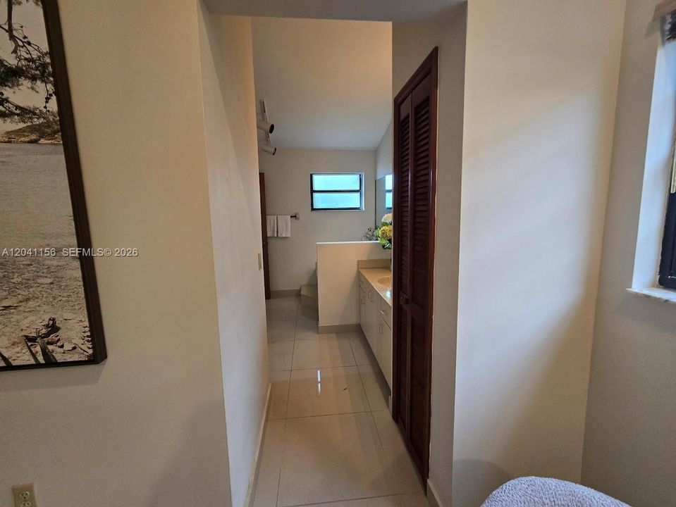 For Rent: $4,200 (3 beds, 2 baths, 2021 Square Feet)