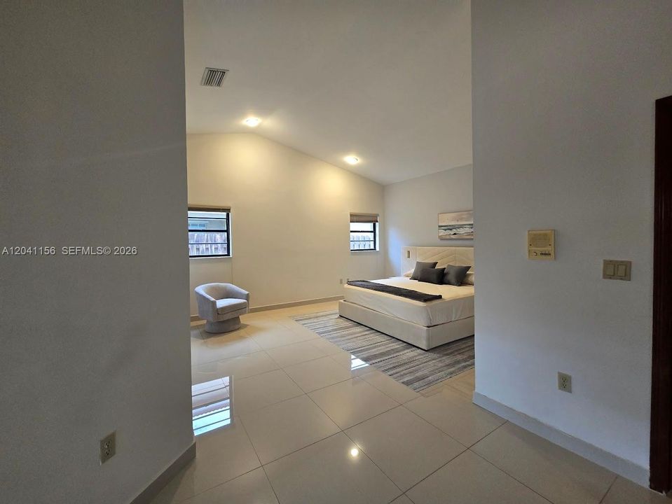 For Rent: $4,200 (3 beds, 2 baths, 2021 Square Feet)