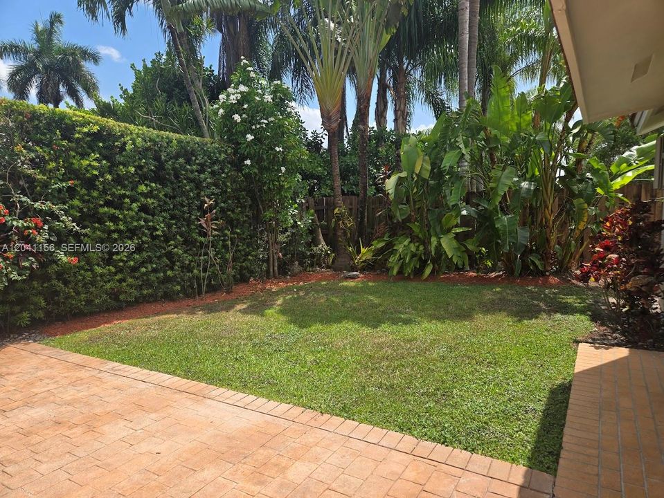 For Rent: $4,200 (3 beds, 2 baths, 2021 Square Feet)