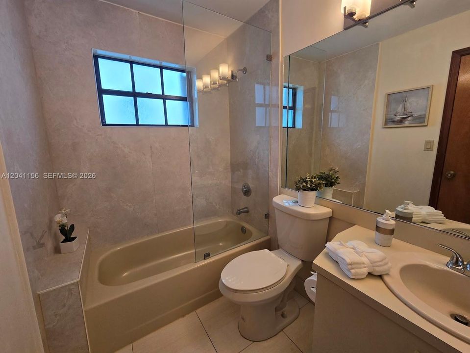 For Rent: $4,200 (3 beds, 2 baths, 2021 Square Feet)