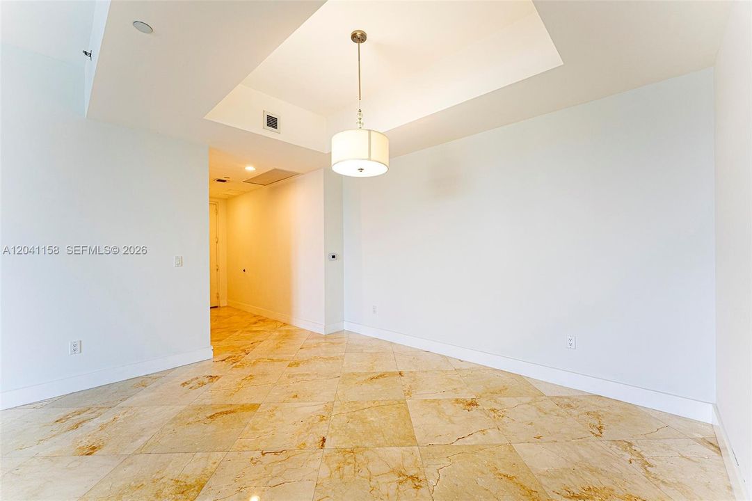 For Rent: $5,900 (2 beds, 2 baths, 1435 Square Feet)