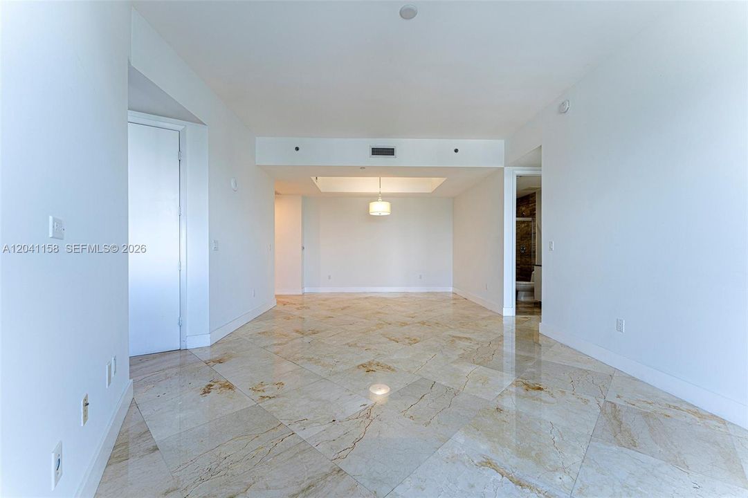 For Rent: $5,900 (2 beds, 2 baths, 1435 Square Feet)