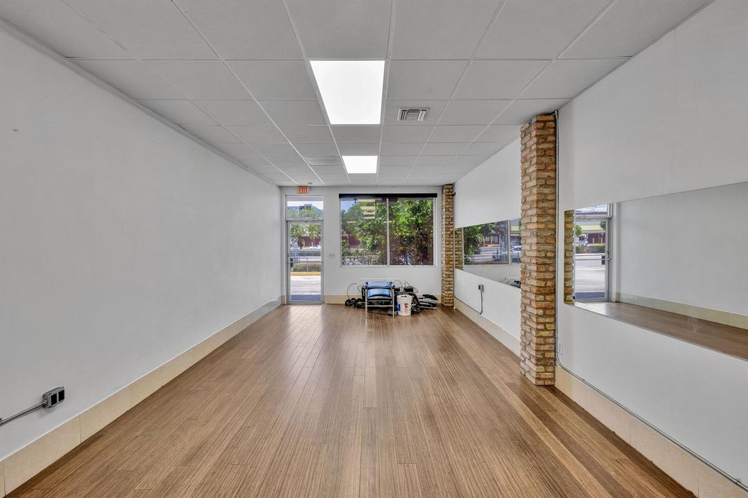 1596 Cordova Road Fort Lauderdale 00021