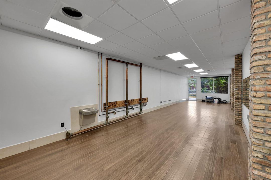 1596 Cordova Road Fort Lauderdale 00027