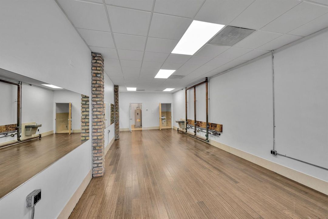 1596 Cordova Road Fort Lauderdale 00014