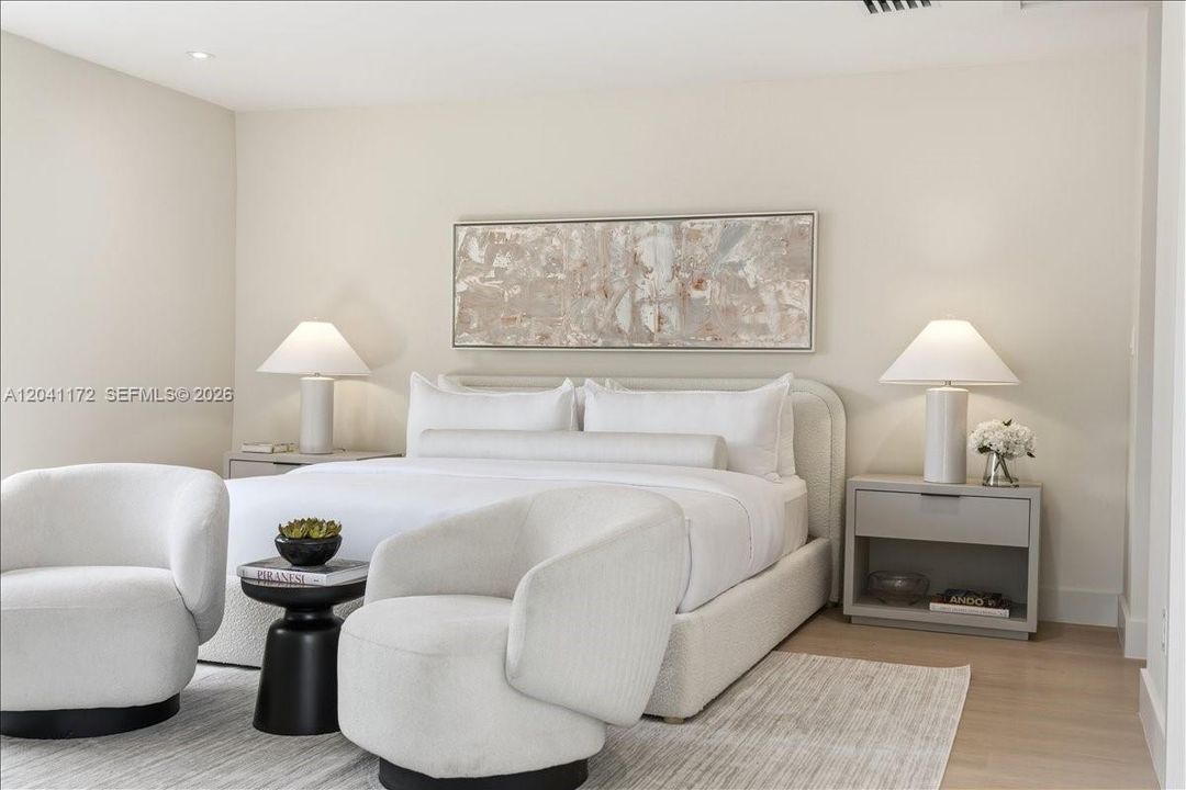 En Venta: $2,300,000 (4 camas, 3 baños, 2704 Pies cuadrados)