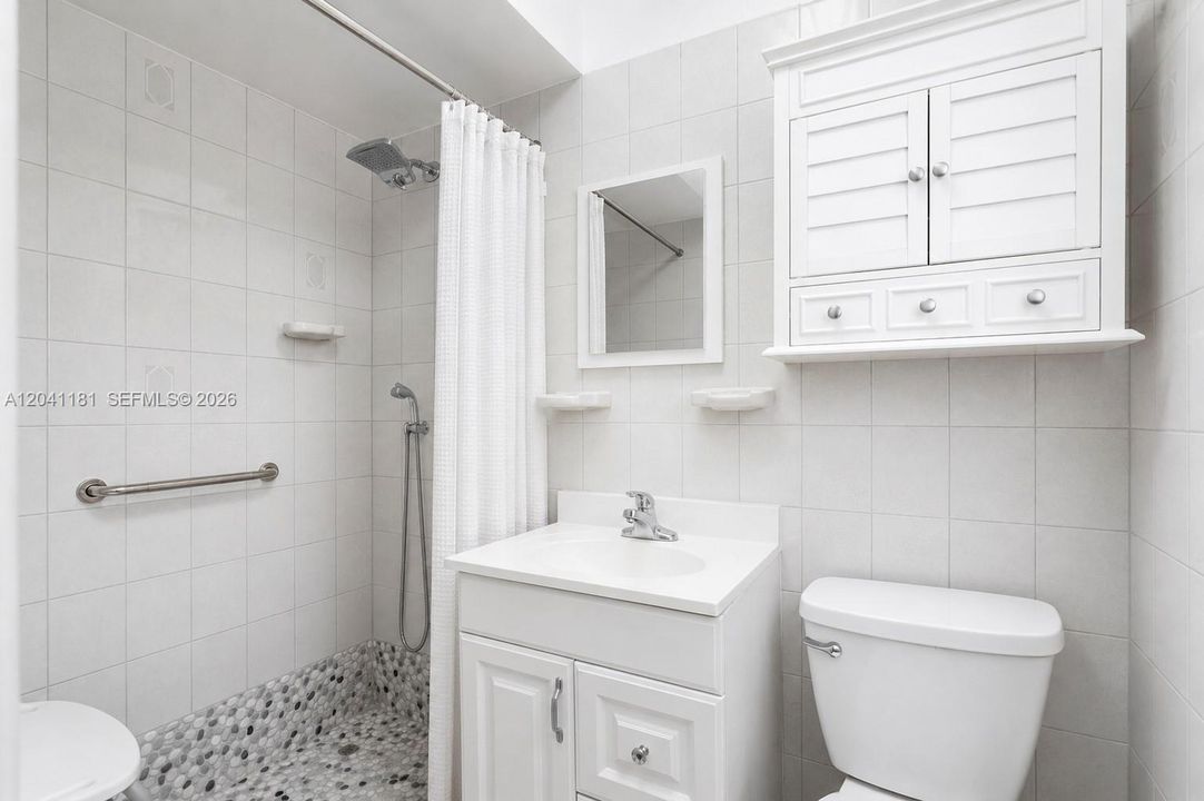На продажу: $799,000 (3 спален, 2 ванн, 1848 Квадратных фут)