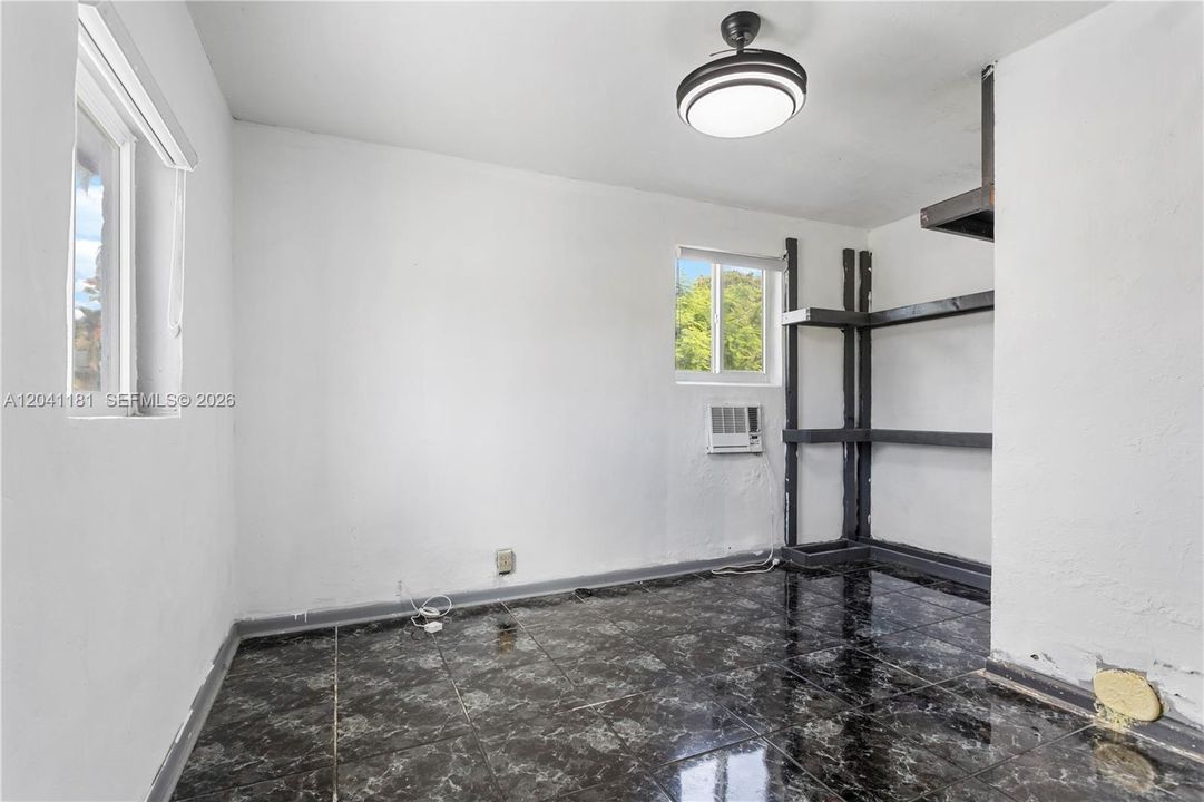 На продажу: $799,000 (3 спален, 2 ванн, 1848 Квадратных фут)