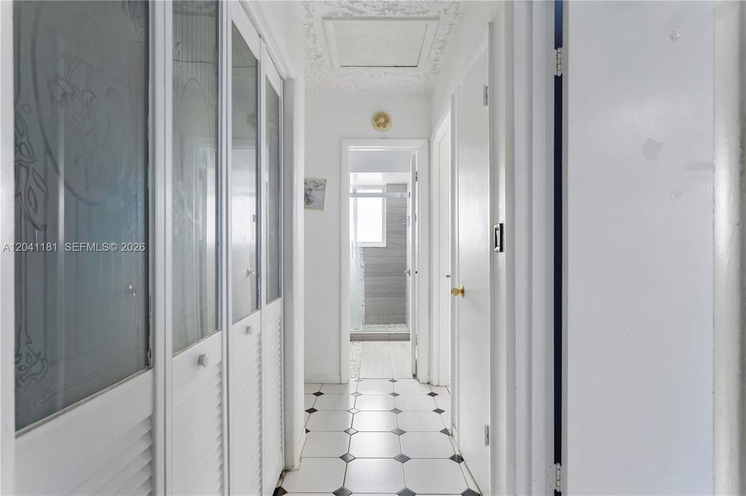 На продажу: $799,000 (3 спален, 2 ванн, 1848 Квадратных фут)