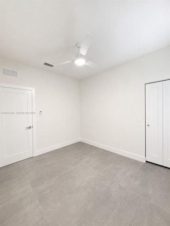 En Venta: $315,744 (3 camas, 2 baños, 1716 Pies cuadrados)