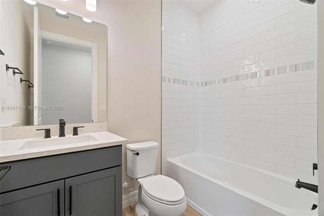 For Rent: $6,500 (4 beds, 4 baths, 0 Square Feet)
