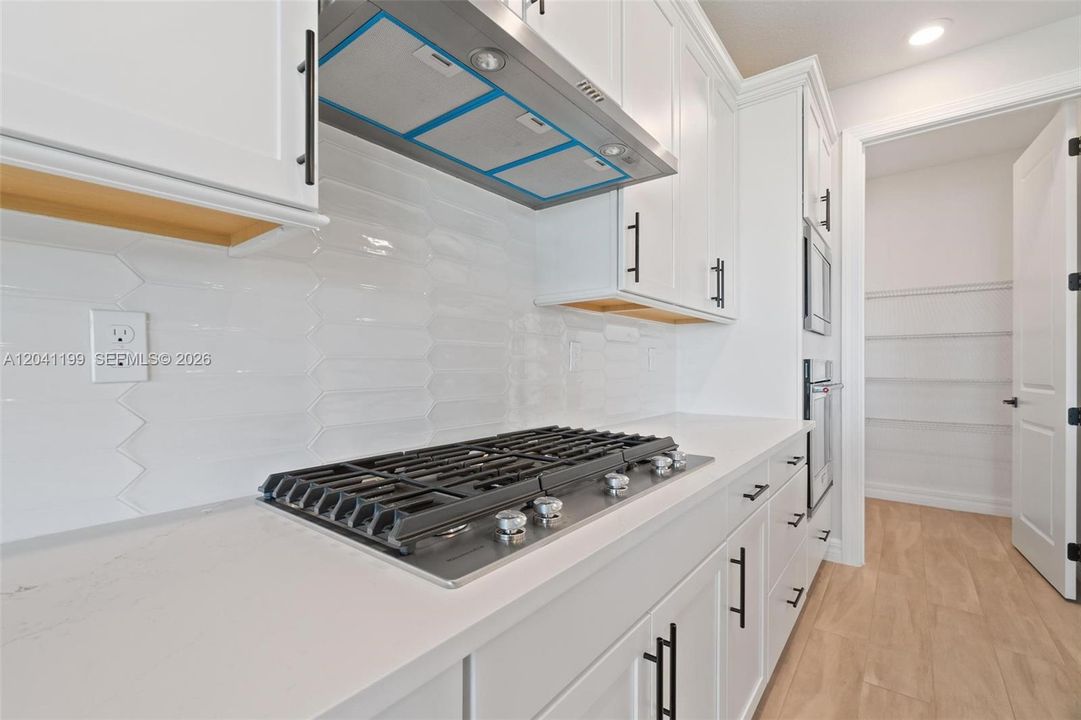 For Rent: $6,500 (4 beds, 4 baths, 0 Square Feet)