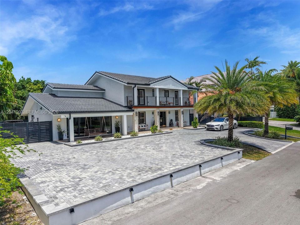 For Sale: $4,400,000 (5 beds, 3 baths, 0 Square Feet)