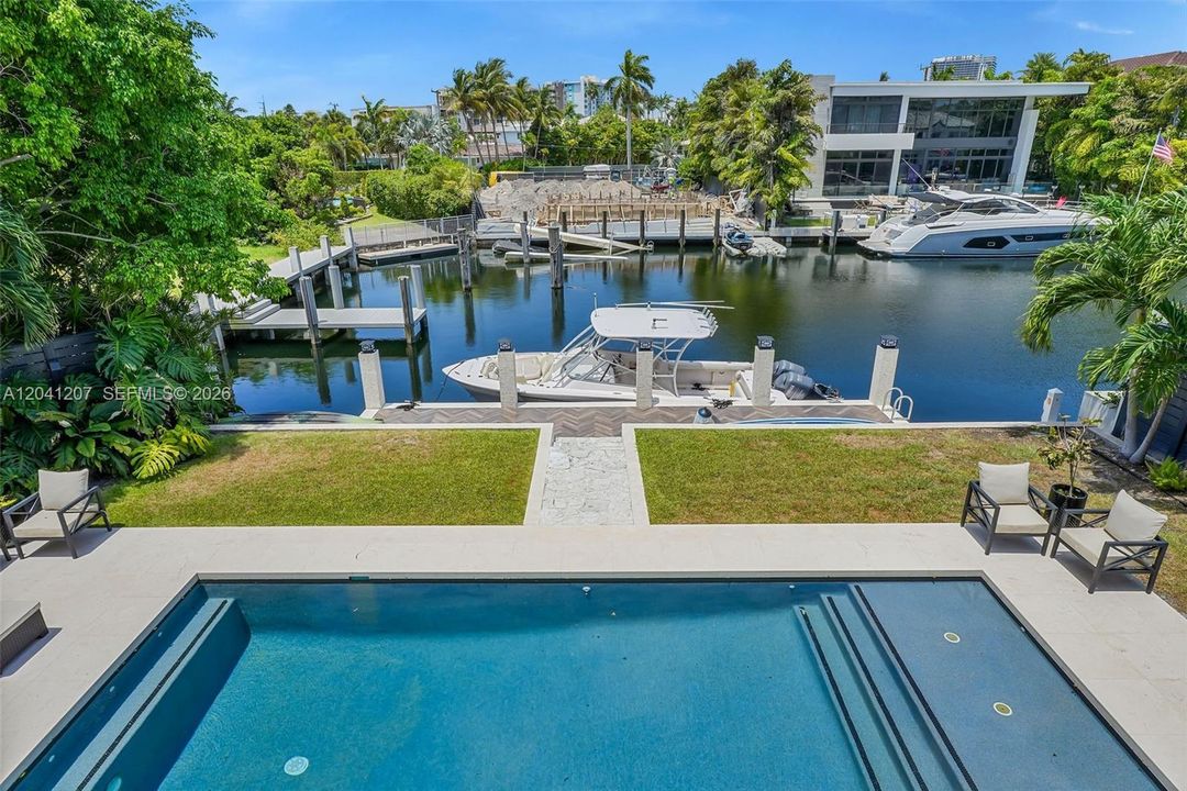 For Sale: $4,400,000 (5 beds, 3 baths, 0 Square Feet)
