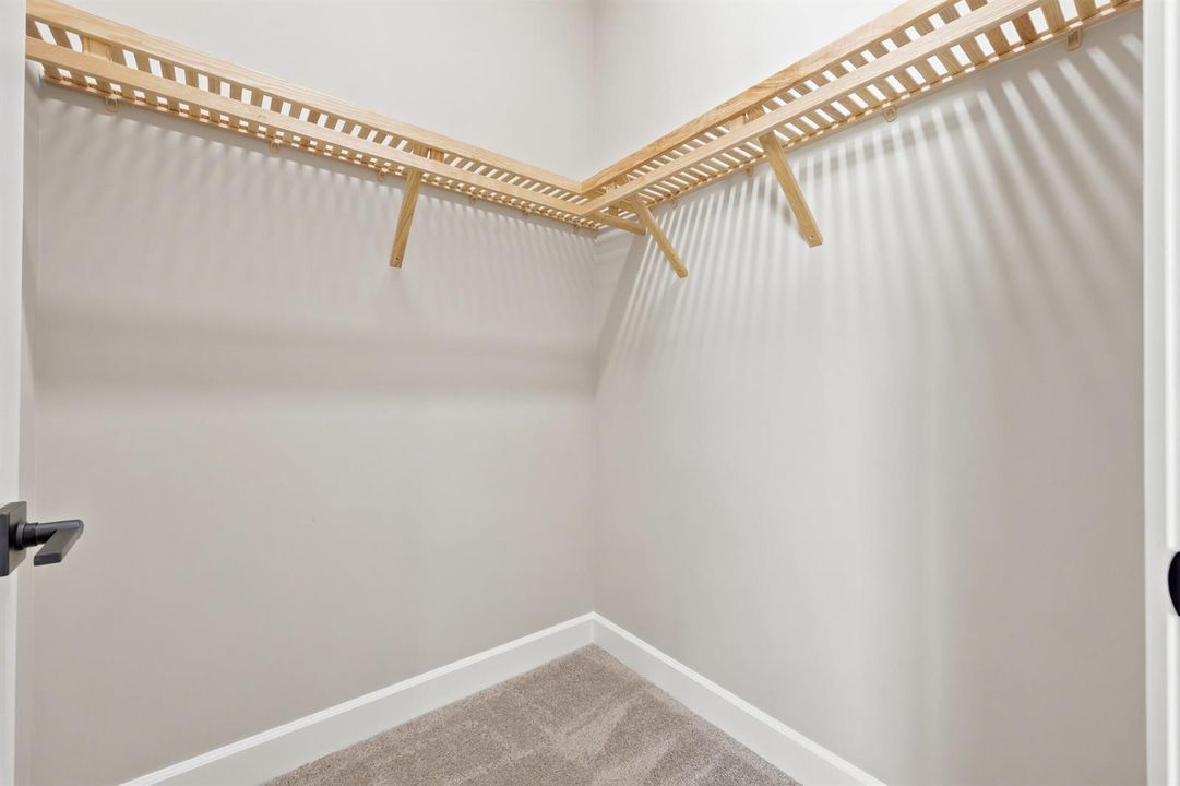 Master Walk In Closet