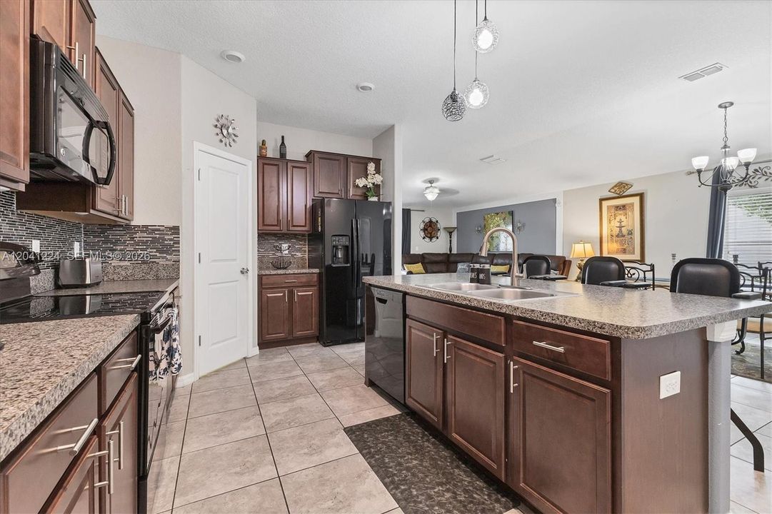For Sale: $300,000 (4 beds, 2 baths, 0 Square Feet)
