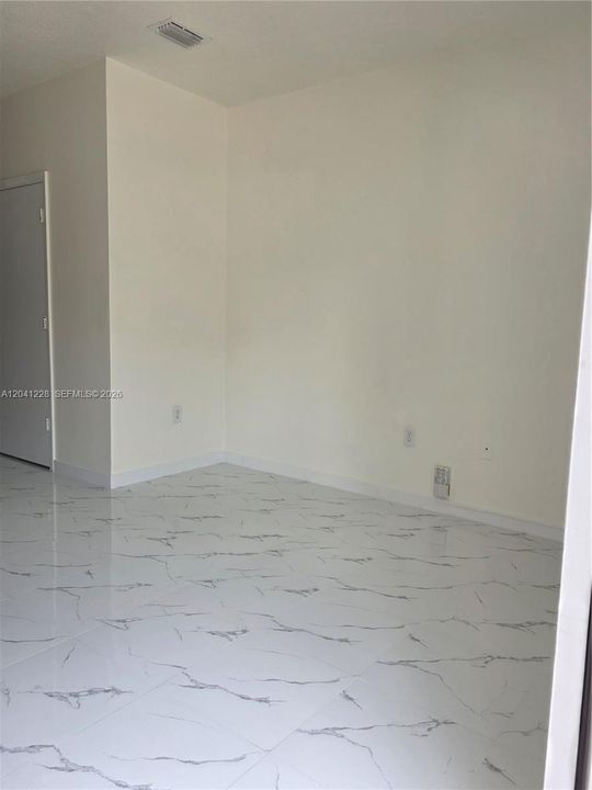 For Rent: $1,975 (2 beds, 2 baths, 1166 Square Feet)