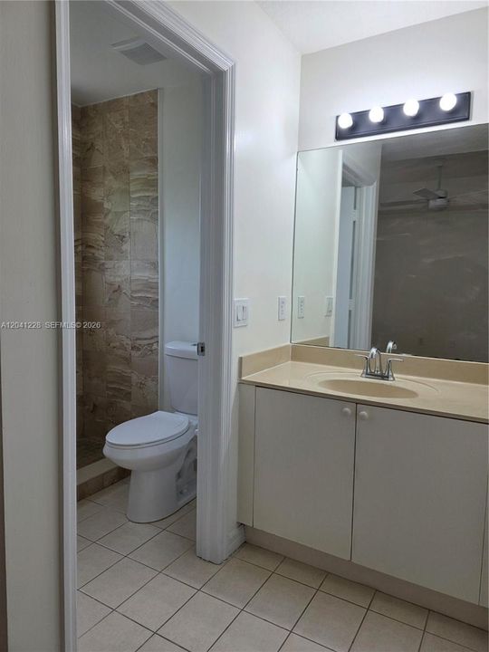 For Rent: $1,975 (2 beds, 2 baths, 1166 Square Feet)