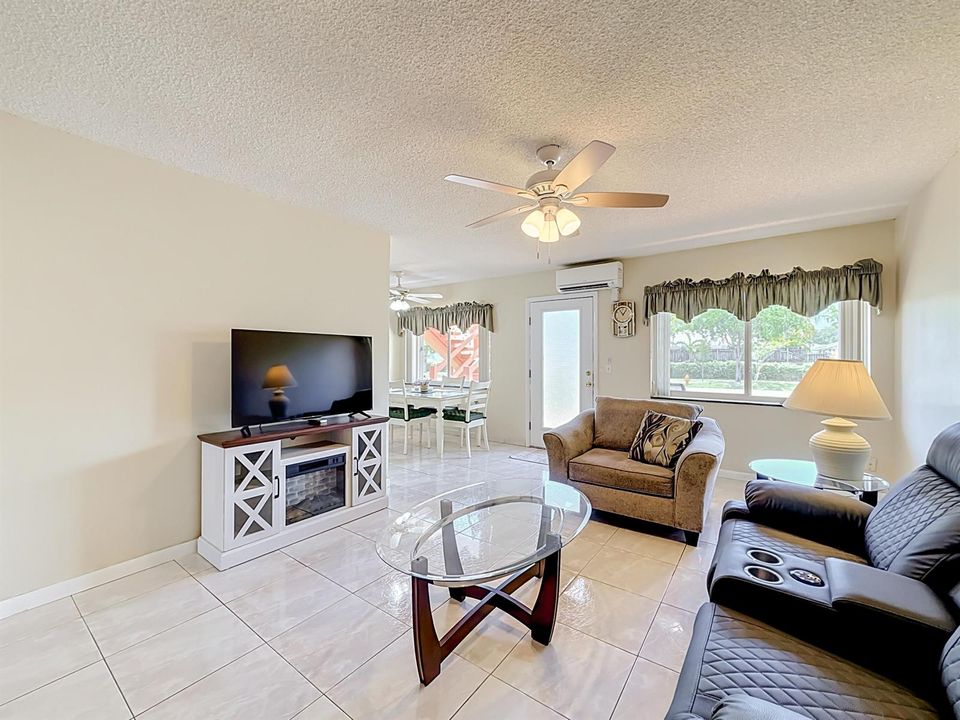 1050 SW 11th Street #L2-17