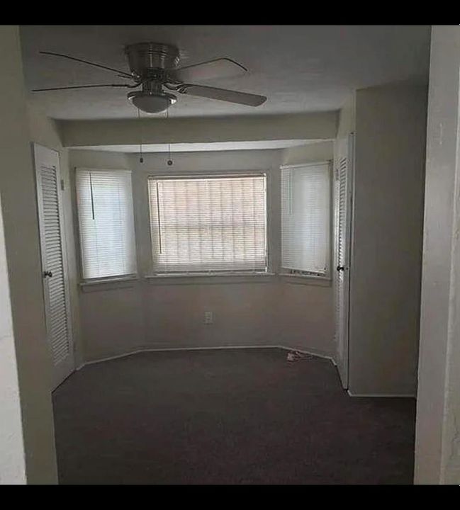 11723