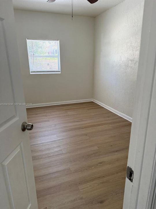 For Rent: $2,500 (3 beds, 2 baths, 1458 Square Feet)