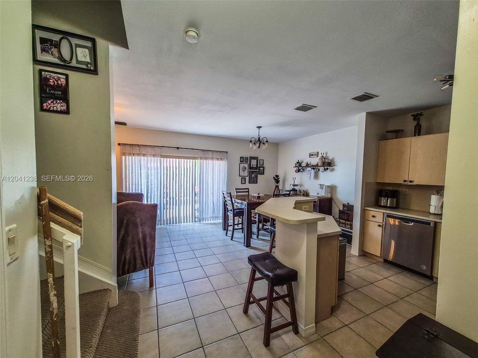 For Sale: $515,000 (3 beds, 2 baths, 1508 Square Feet)