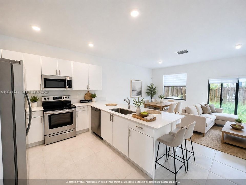 For Sale: $369,900 (3 beds, 2 baths, 1393 Square Feet)