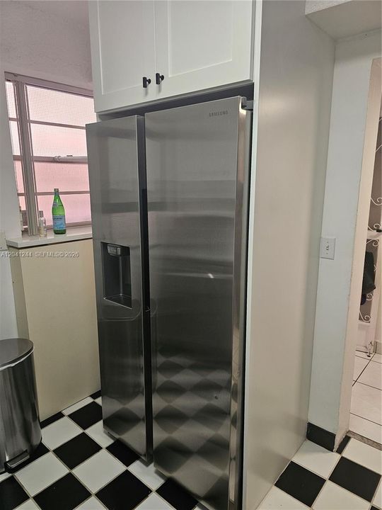 В аренду: $1,650 (2 спален, 1 ванн, 935 Квадратных фут)