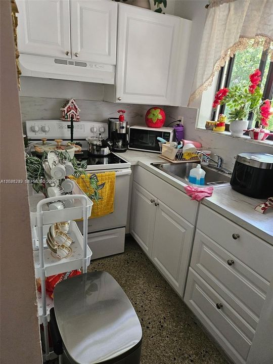 Недавно арендовано: $1,850 (2 спален, 1 ванн, 6624 Квадратных фут)