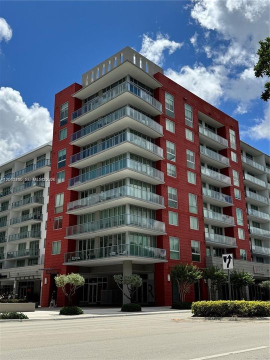 For Rent: $3,100 (2 beds, 2 baths, 1130 Square Feet)