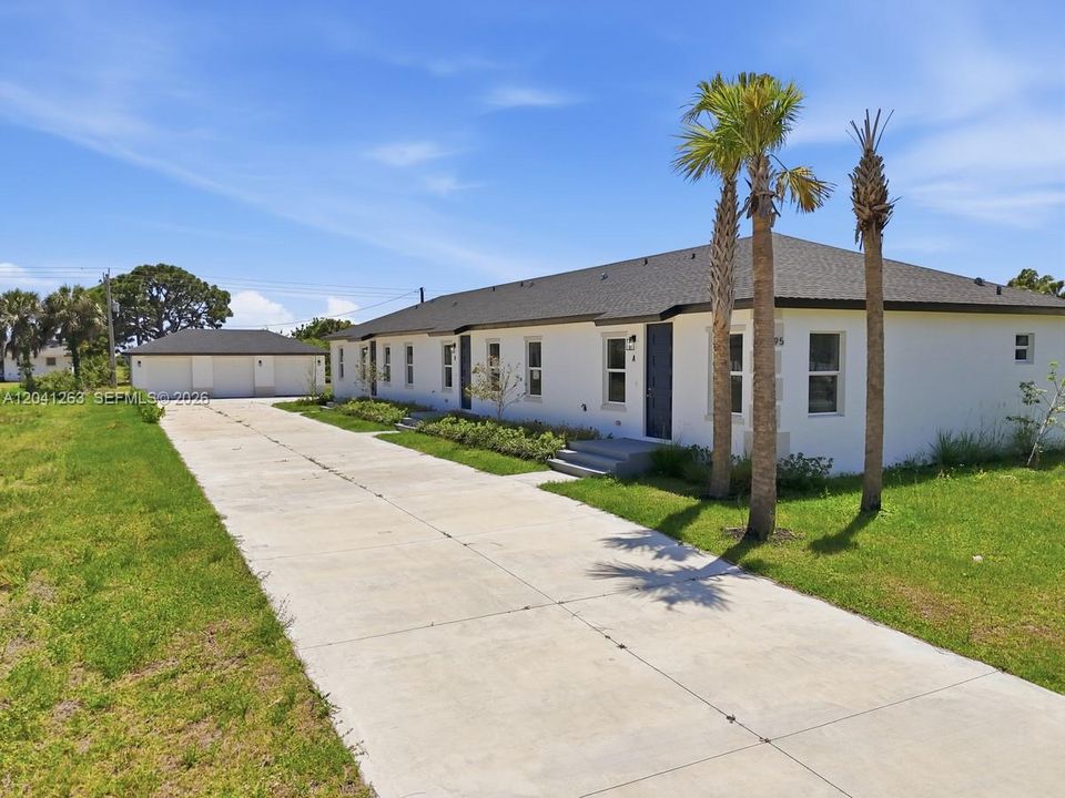 For Rent: $1,700 (3 beds, 2 baths, 0 Square Feet)