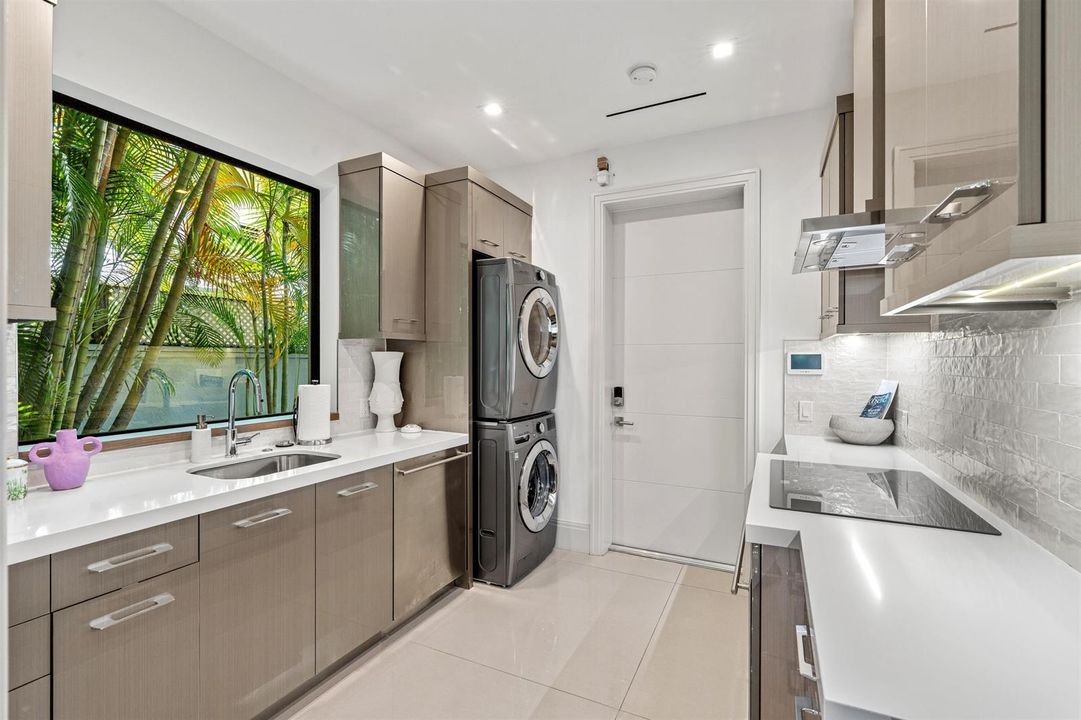LAUNDRY_ROOM
