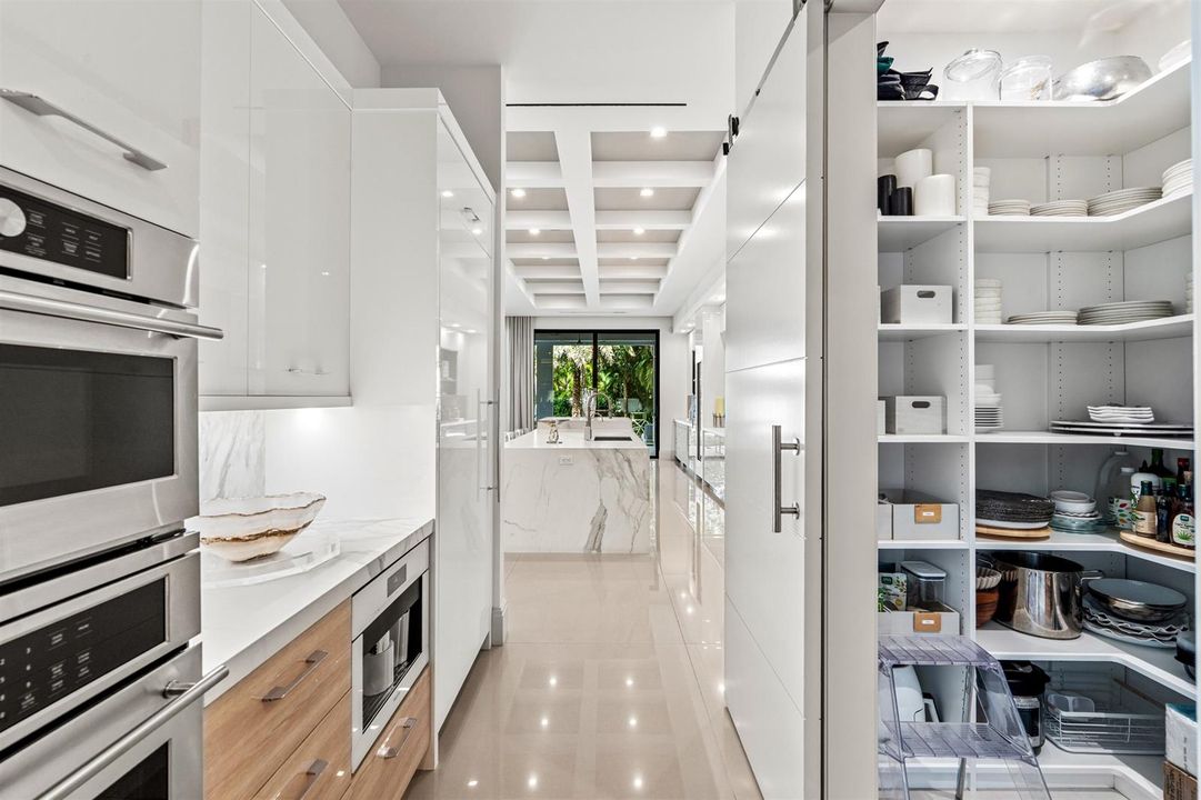PANTRY