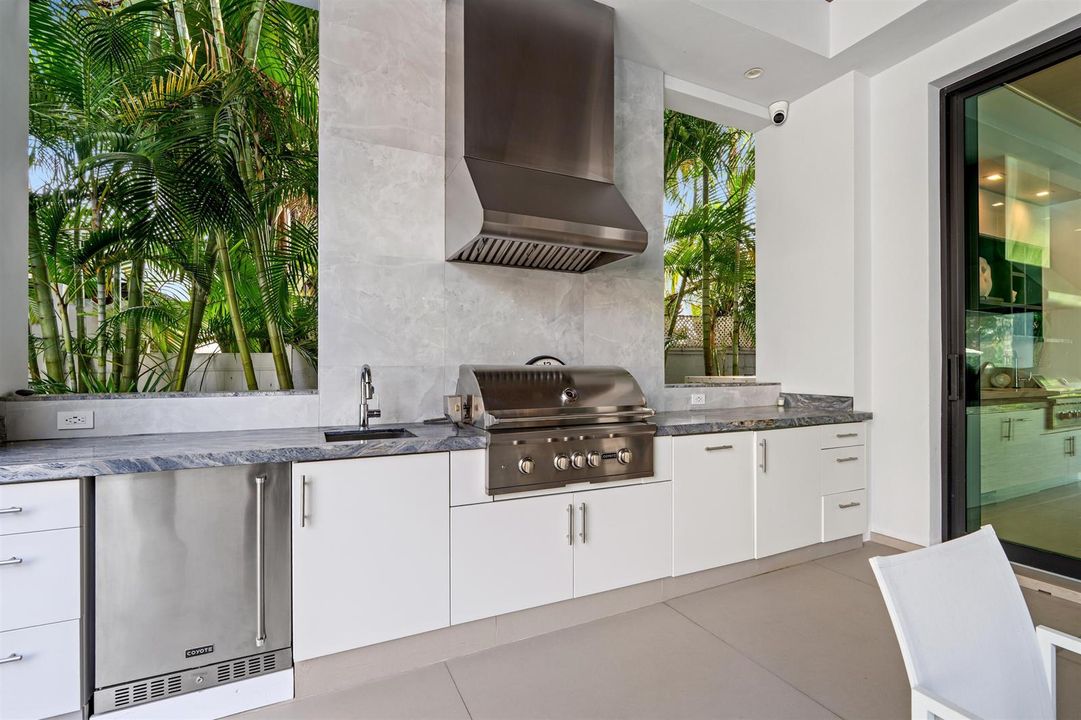 SUMMER_KITCHEN