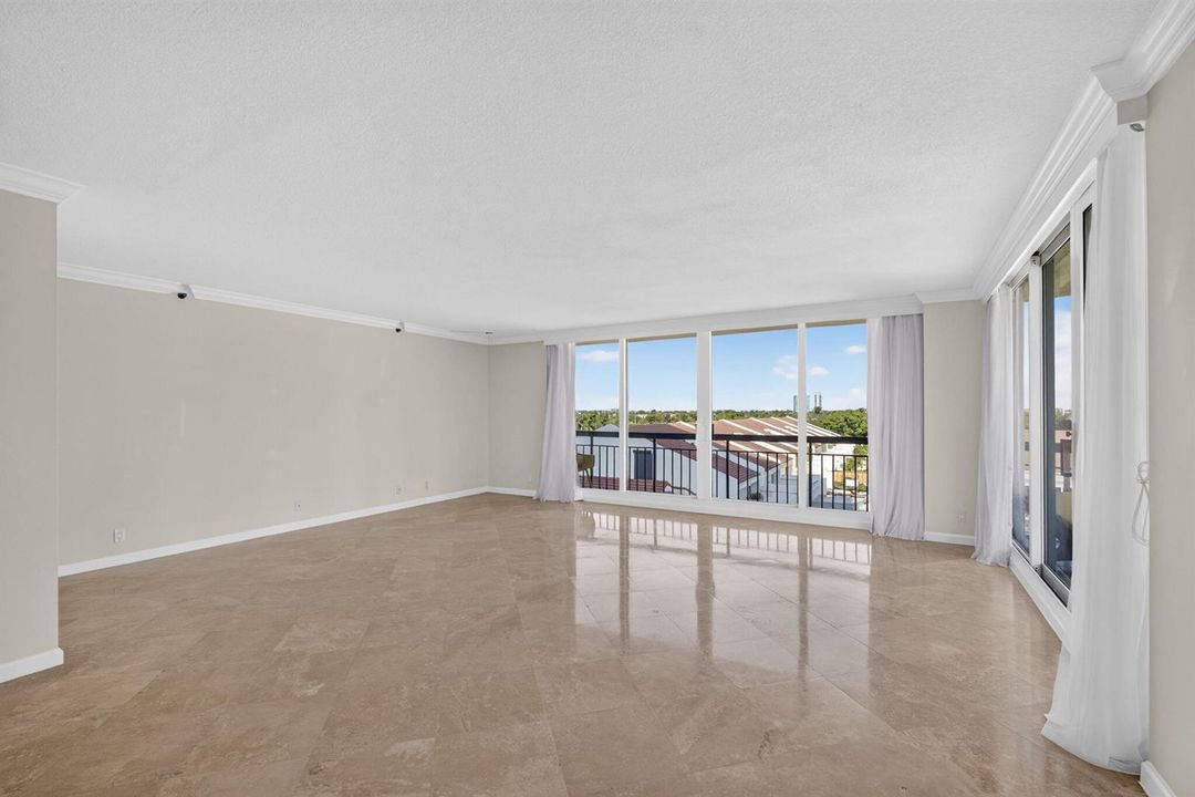 12-web-or-mls-5D1A5937