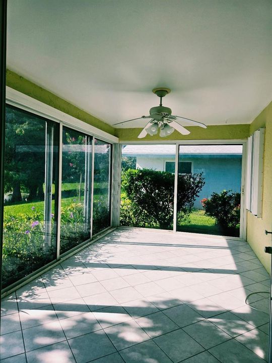 5415 Sunroom Facing South