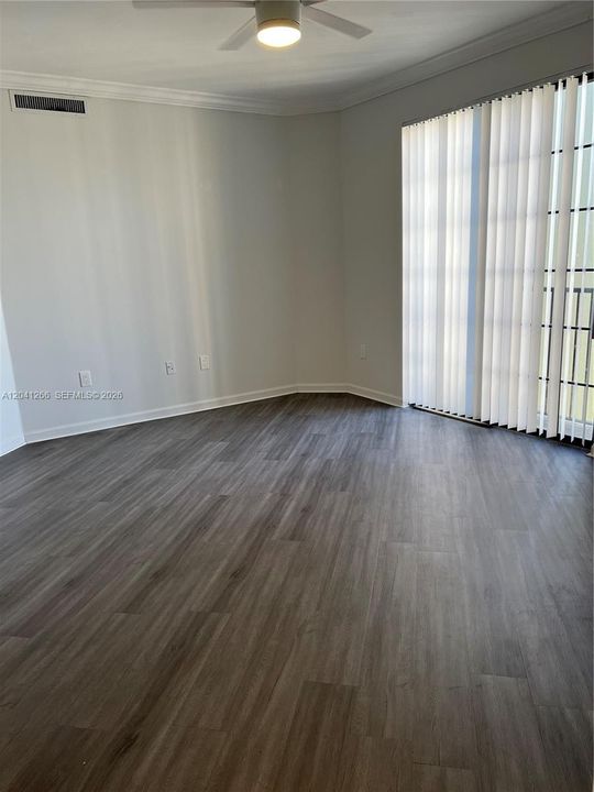 For Rent: $2,494 (2 beds, 2 baths, 1130 Square Feet)