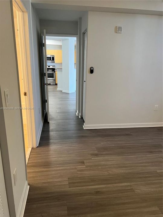 For Rent: $2,494 (2 beds, 2 baths, 1130 Square Feet)